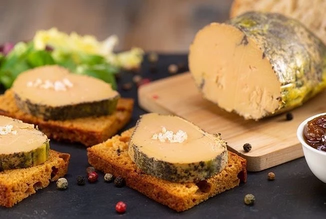 Foie Gras: el plato que ya no se consumirá en las residencias Reales por decisión de Carlos III. Foto: Pinterest.