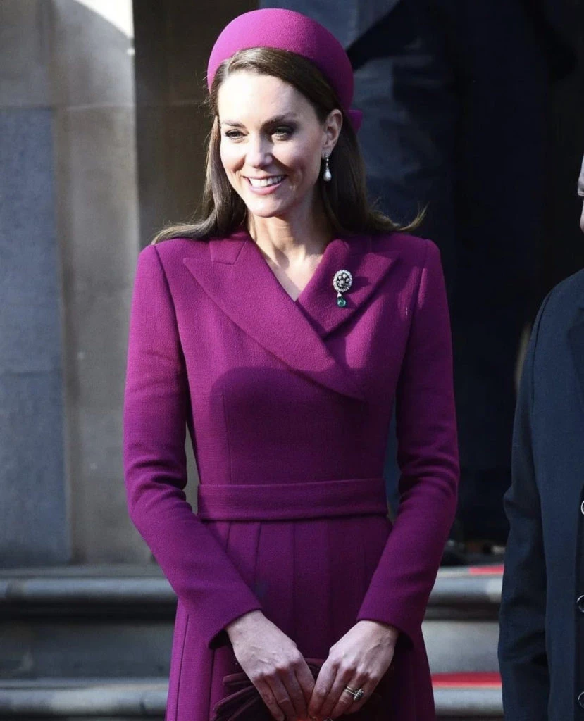 Kate Middleton y su look monocromático. Foto: Instagram.