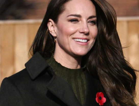 Kate Middleton le rindió homenaje a Ucrania con su último vestido