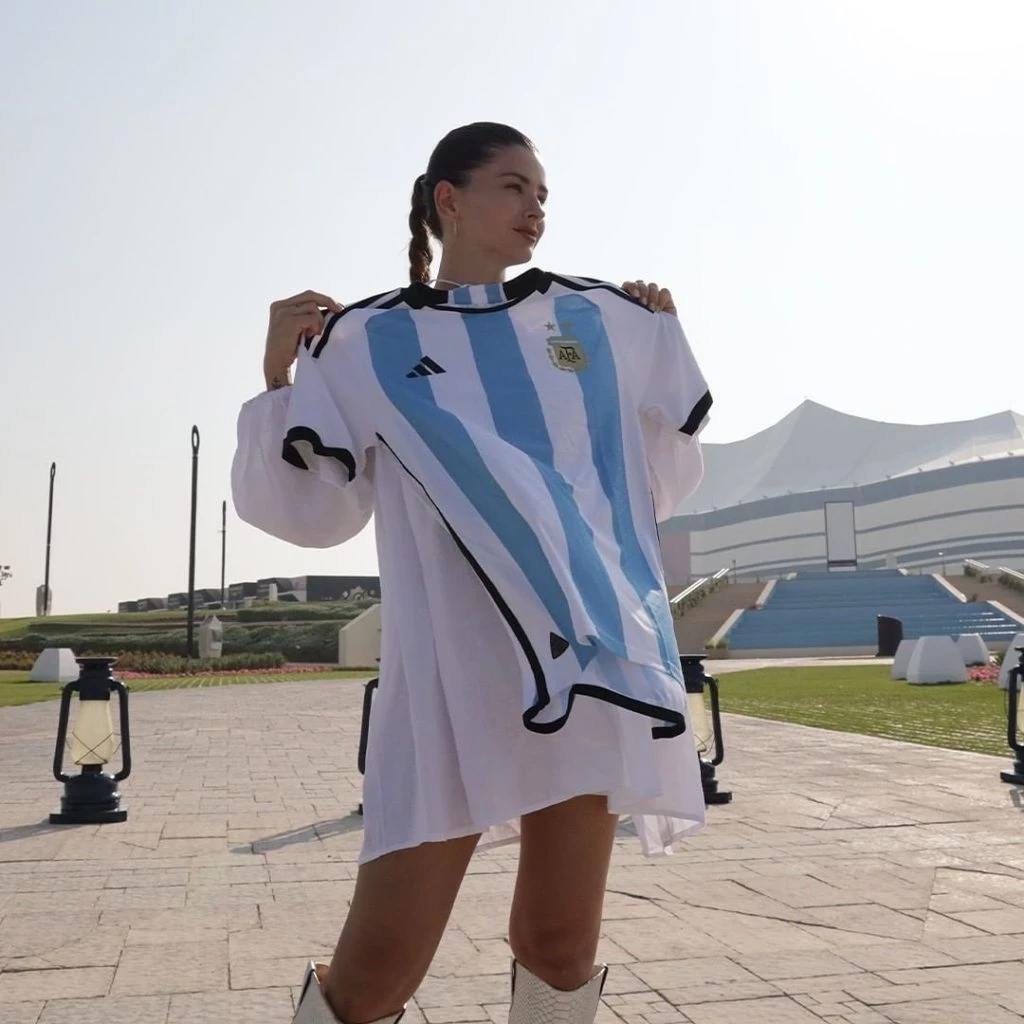 La China Suárez grabó un especial en Qatar a días del Mundial