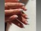 Las uñas albicelestes de Antonela Roccuzzo