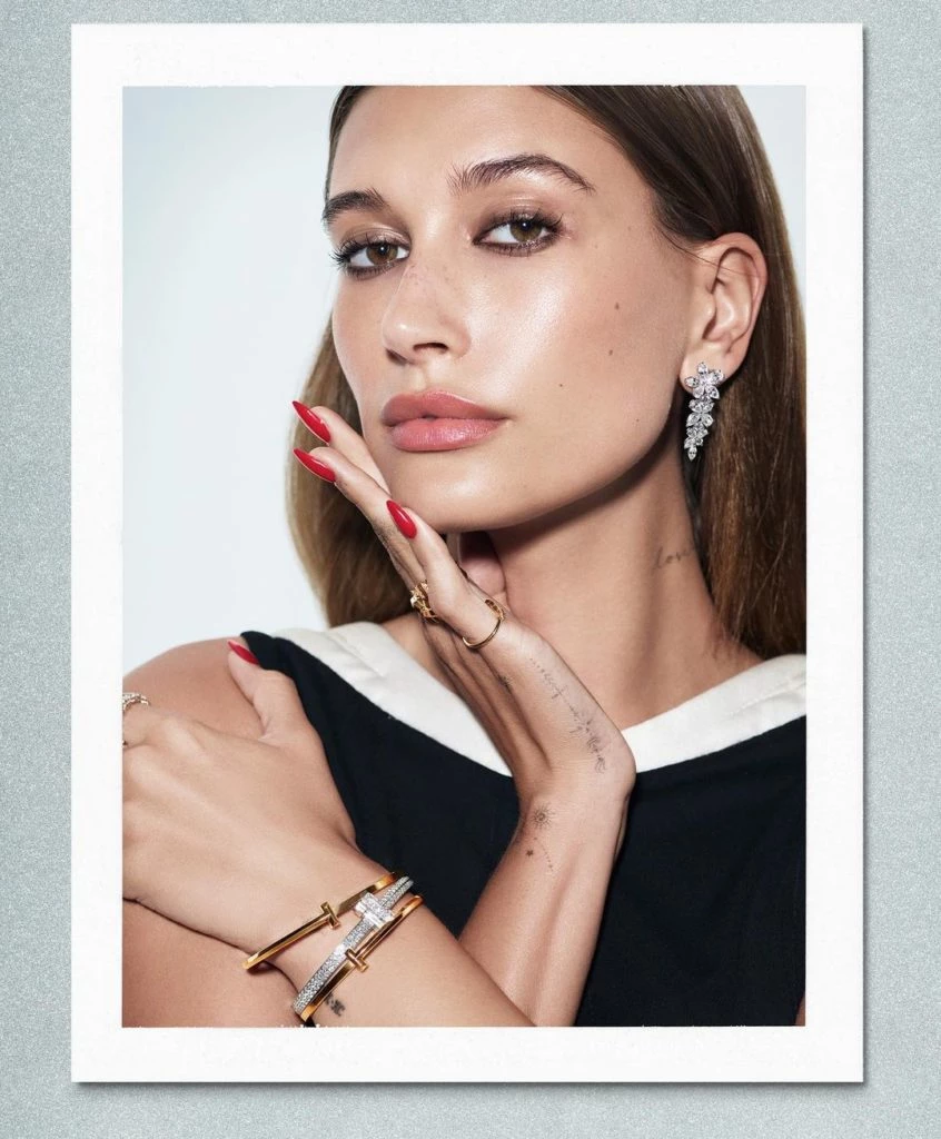 Las uñas de Hailey Bieber