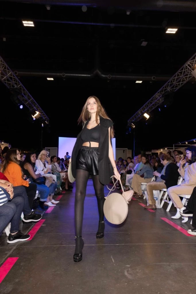 Desfile Emprendedores Puro diseño 2022