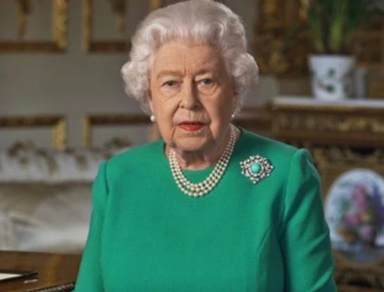 Reina Isabel II