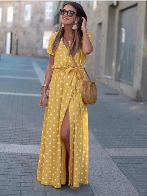 Armá el mejor look urbano con tu vestido a lunares