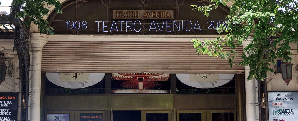 Teatro Avenida