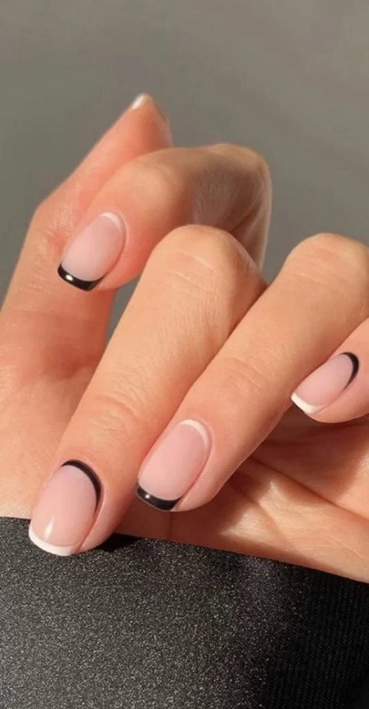 Manicuras en blanco y negro para darle a tus manos el toque más chic