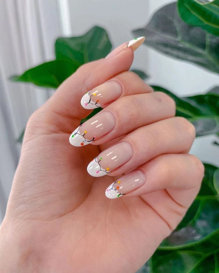8 ideas de "manicura navideña" súper originales para lucir estas Fiestas
