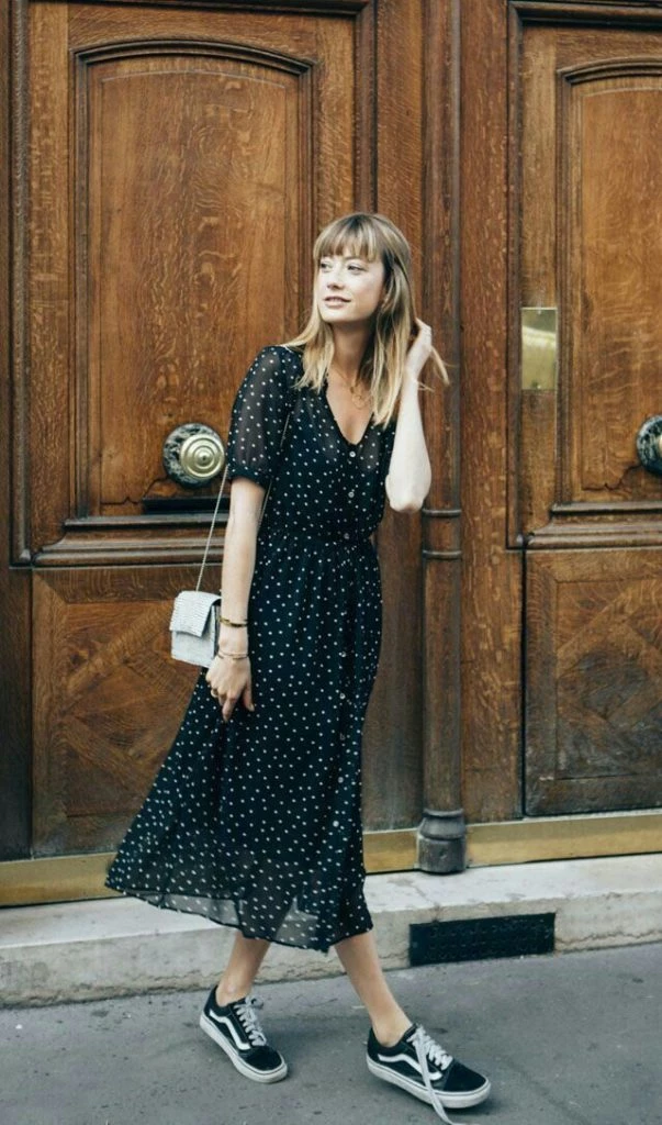 Armá el mejor look urbano con tu vestido a lunares
