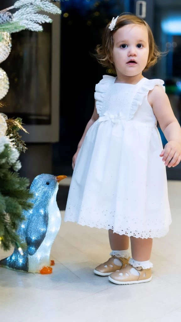 Ava, la hijita de Dibu martínez