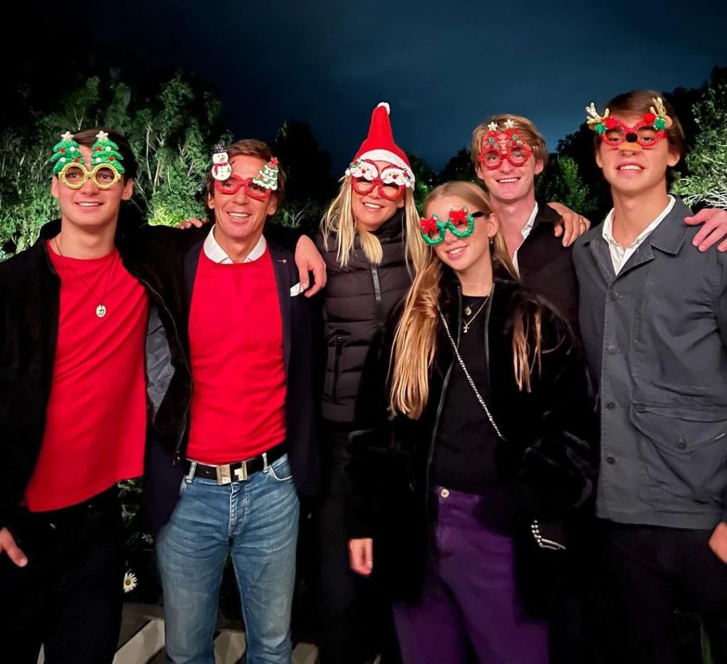 Valeria Mazza y familia