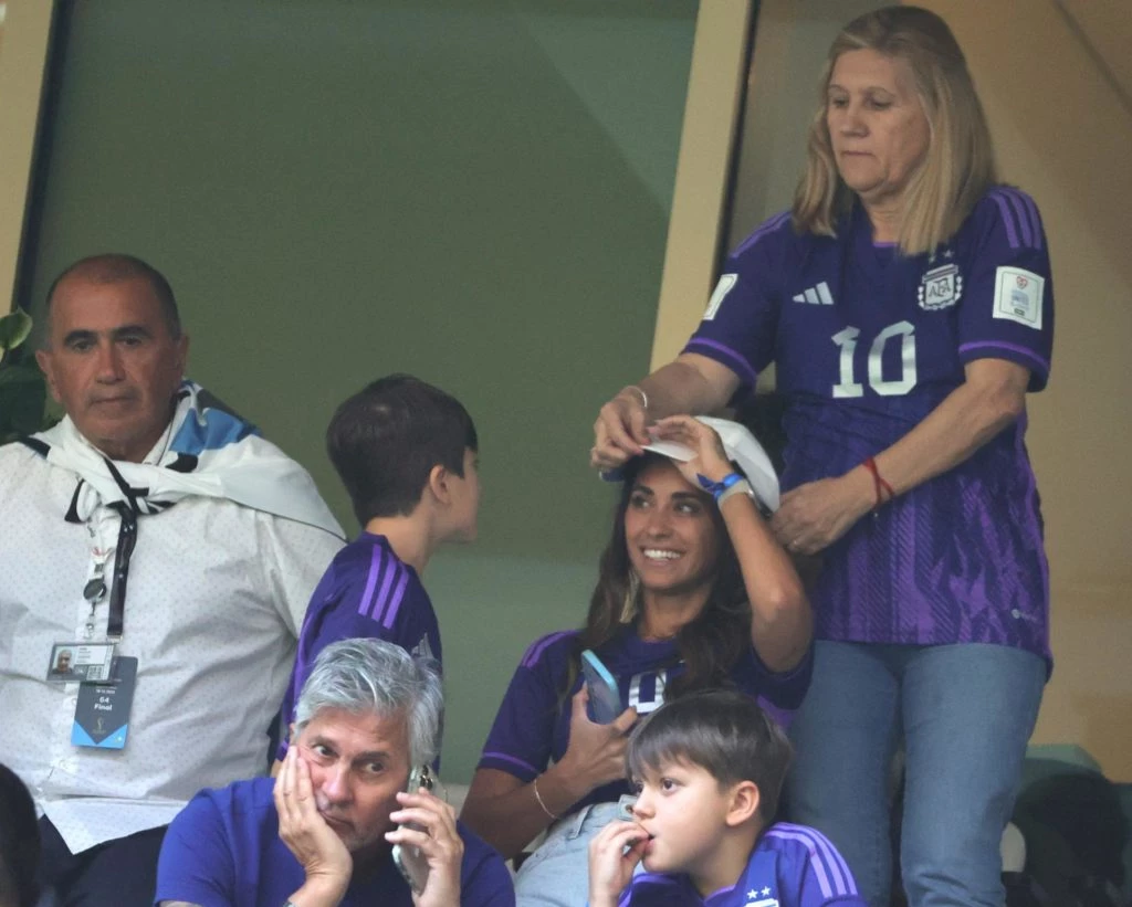 Antonela Roccuzzo en la final de Argentina Francia