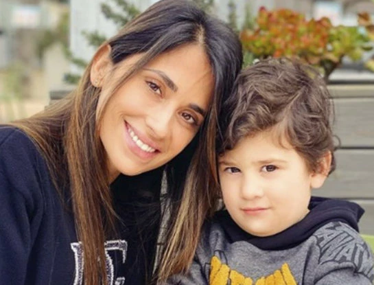 La foto de Ciro Messi que causa furor en las redes sociales: adelantó un posible resultado del próximo partido de Argentina