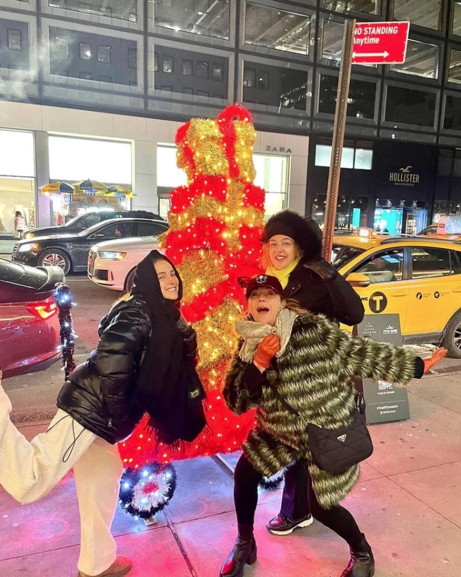 ambar de benedictis y marcela tinayre