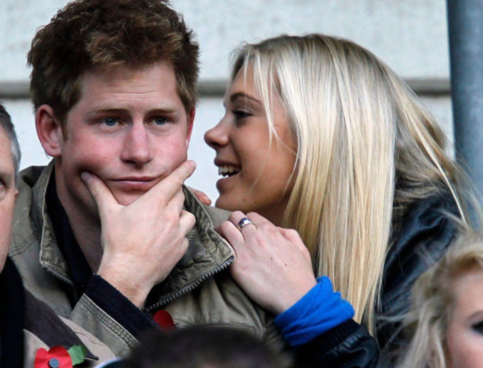 Con quiénes salió el Príncipe Harry antes de conocer a Meghan Markle