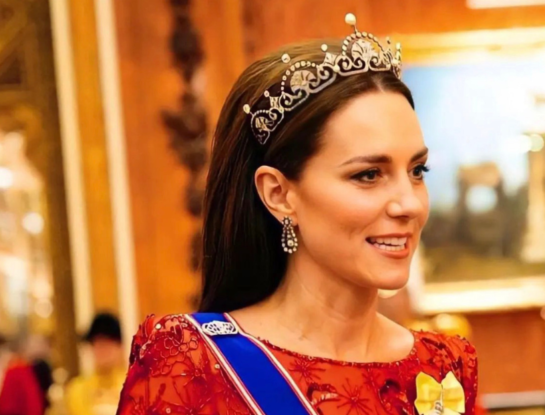 Kate Middleton llevó el vestido ideal para estas fiestas 