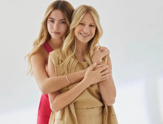 Destacada Claudia Fontán y su hija Antonia