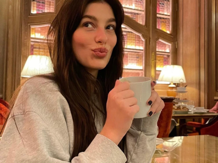 Camila Morrone destacada