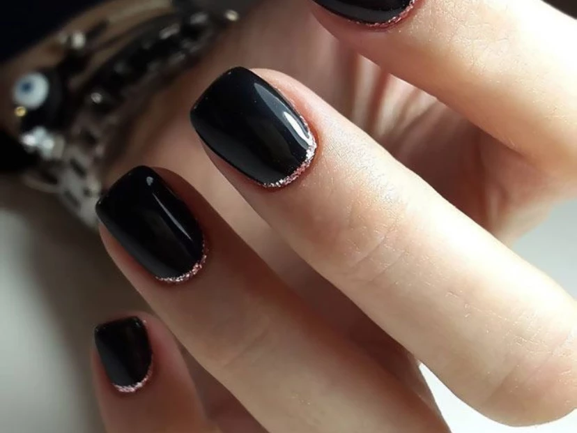 la manicura perfecta para recibir el Año Nuevo