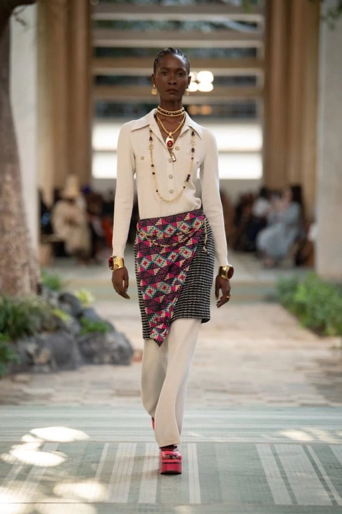 Desfile Chanel en Dakar