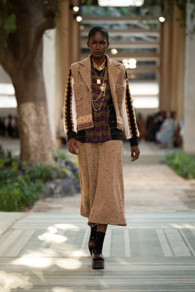 Desfile Chanel en Dakar