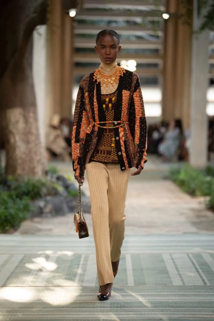 Desfile Chanel en Dakar