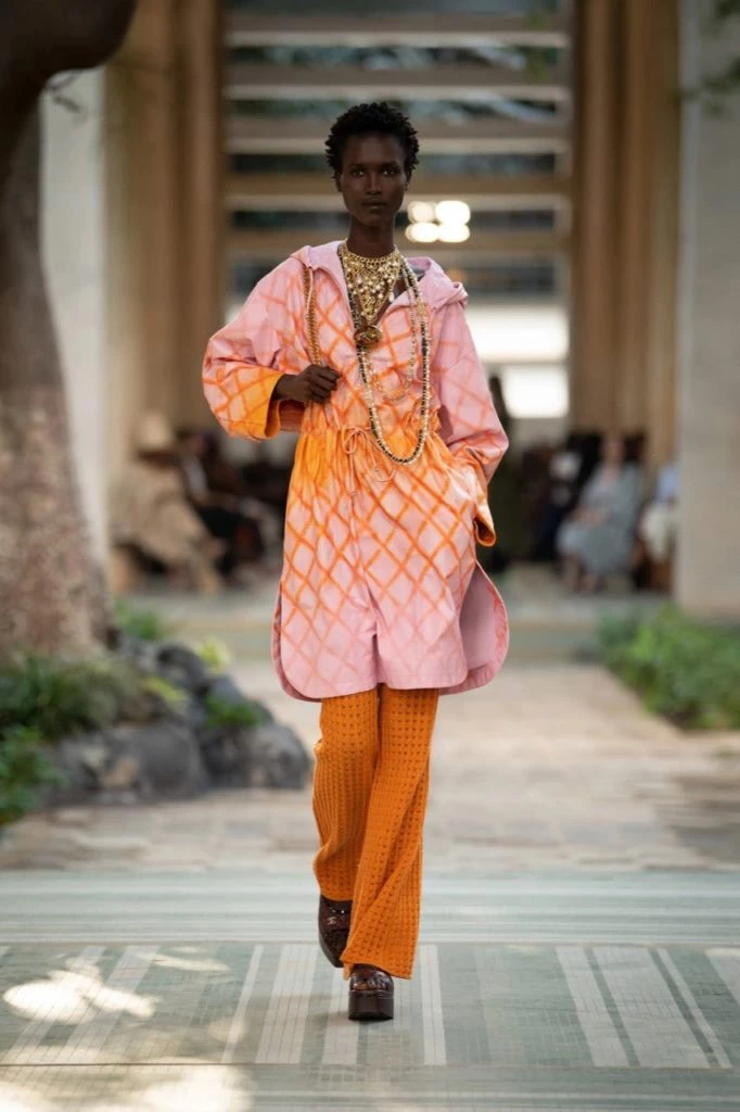 Desfile Chanel en Dakar