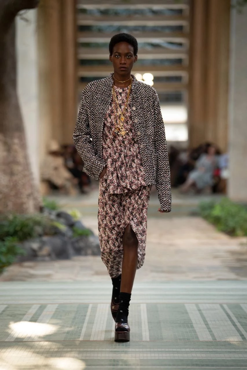 Desfile Chanel en Dakar