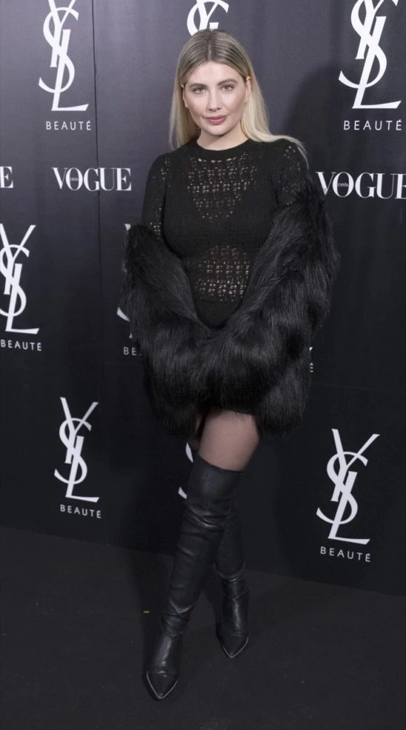 Miriam Giovanelli en la fiesta de Yves Saint Laurent