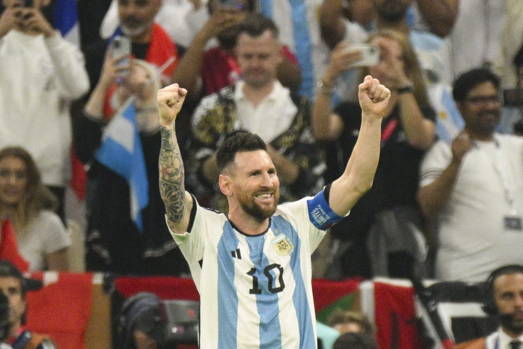 LEO MESSI CELEBRANDO el gol