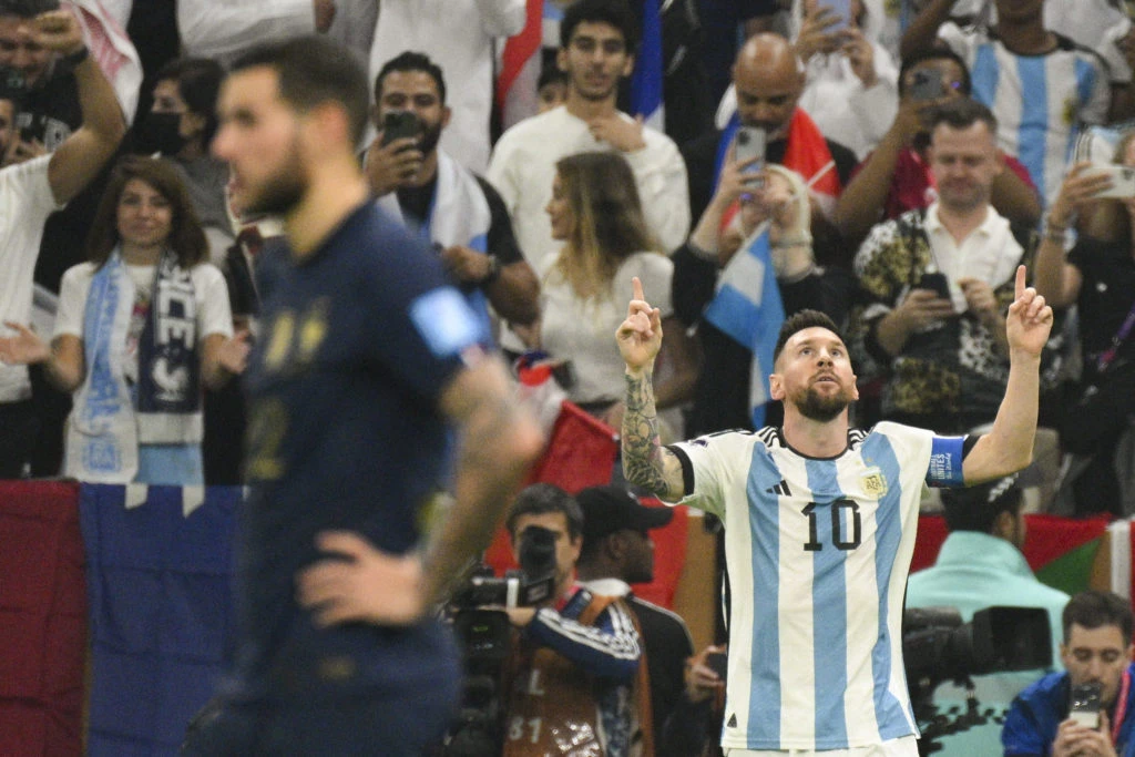 LEO MESSI CELEBRANDO el gol