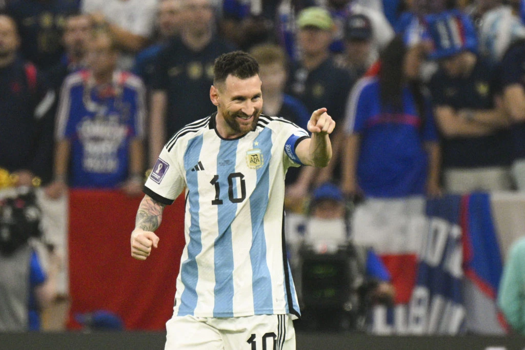 LEO MESSI CELEBRANDO el gol