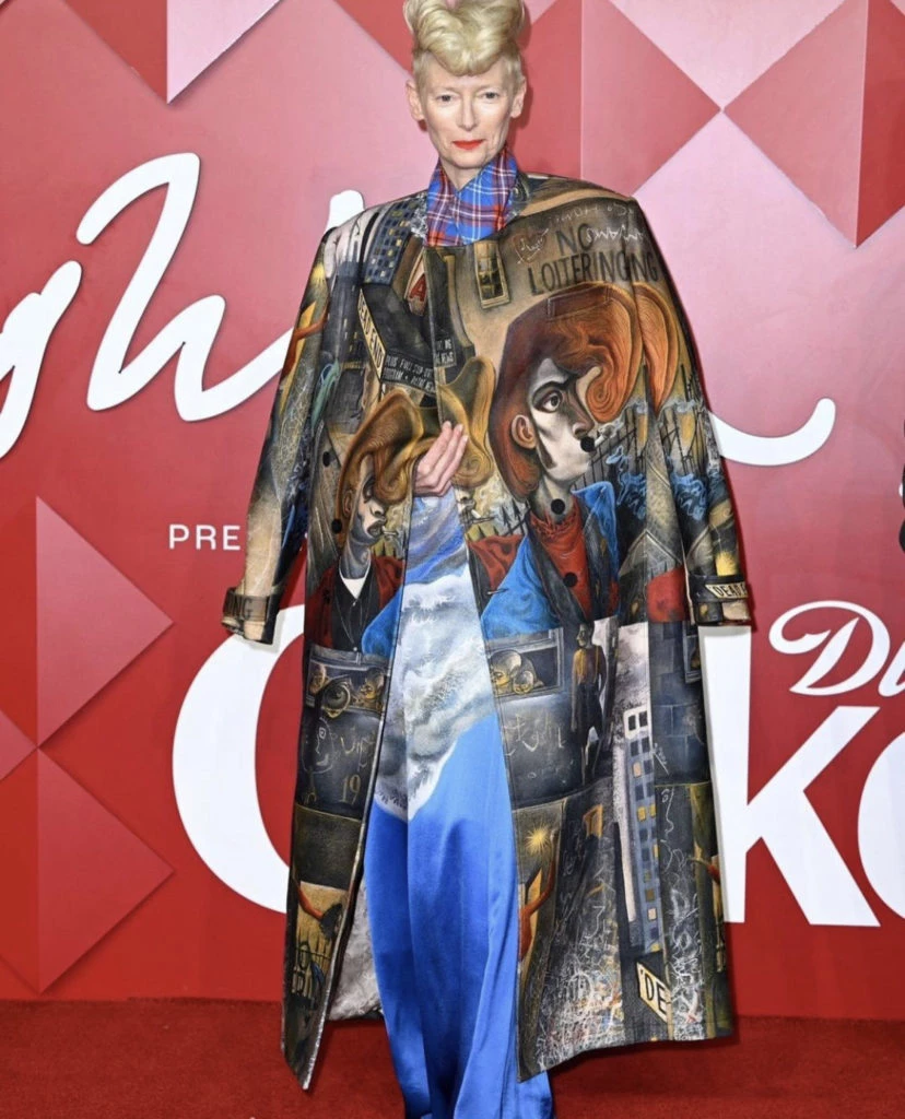Tilda Swinton en los Fashion Awards 2022