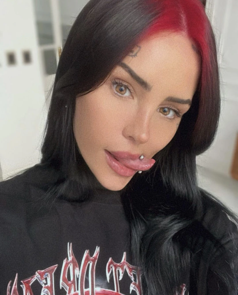 Cande Tinelli y su nuevo look. Foto: Instagram.