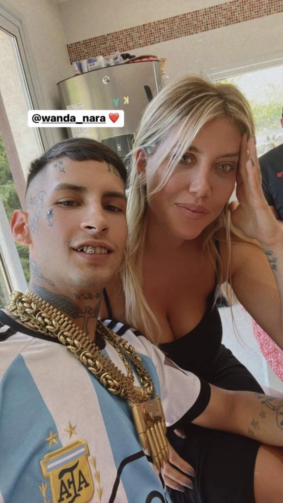 LGante y Wanda Nara alentaron juntos a la selección