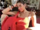 Juana Viale con su look total red en Buenos Aires. Foto: Instagram.