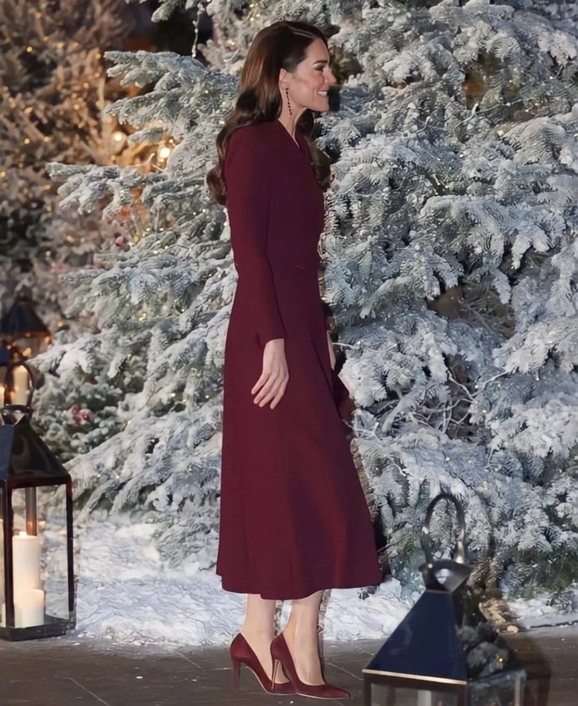 Los príncipes de Gales y sus hijos en el tradicional concierto de Navidad en Londres. Foto: Instagram.