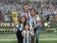 Ángel Di María, su mujer y sus hijos celebrando el triunfo. Foto: Instagram.