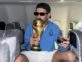 Nicolás Otamendi.llevó lentes de sol Off-White durante los festejos de la selección argentina. Foto: Instagram.