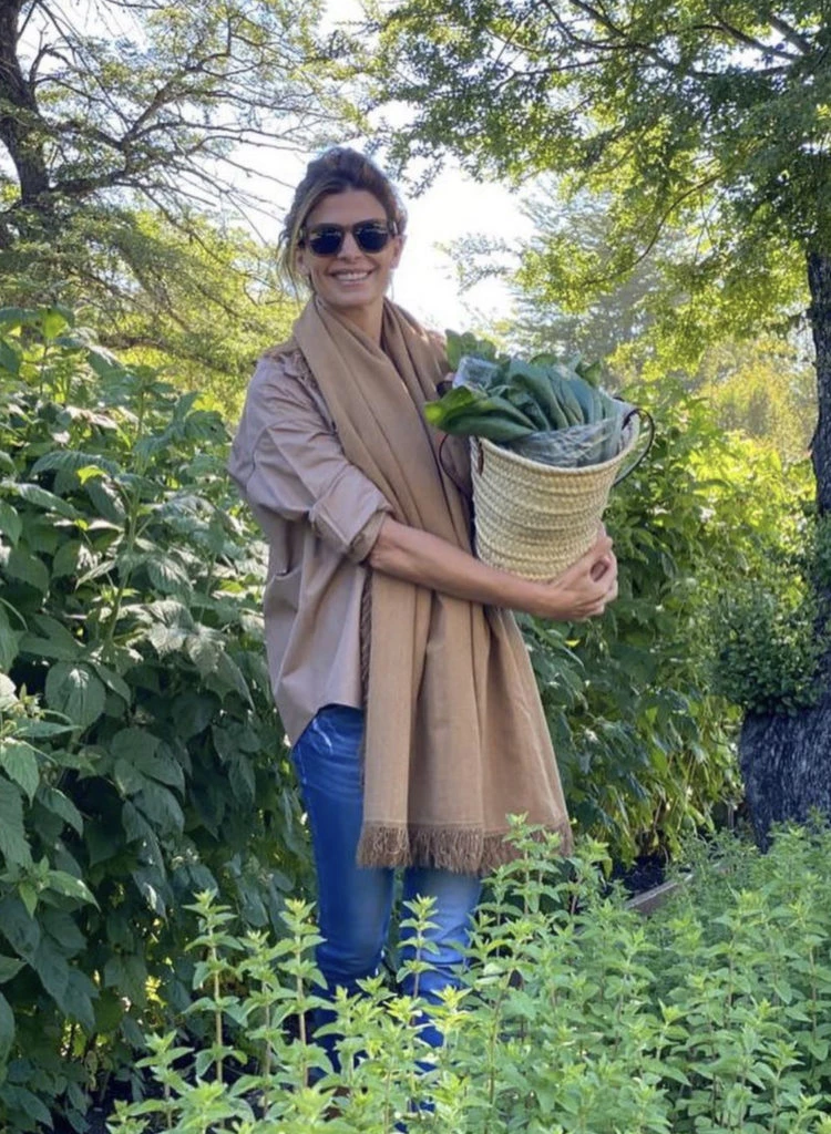 Juliana Awada en su huerta. Foto: Instagram.