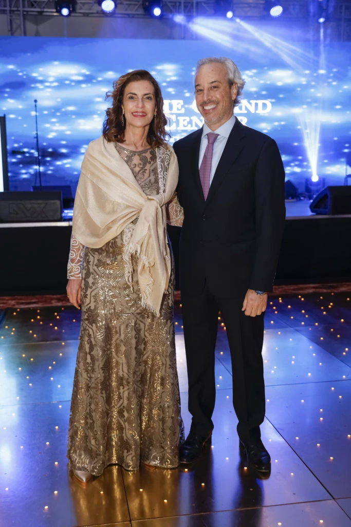 Leslie Shasha ( CEO Grand Hotel Lux Collection), Michael Kirschman en la noche de gala de The Grand Center