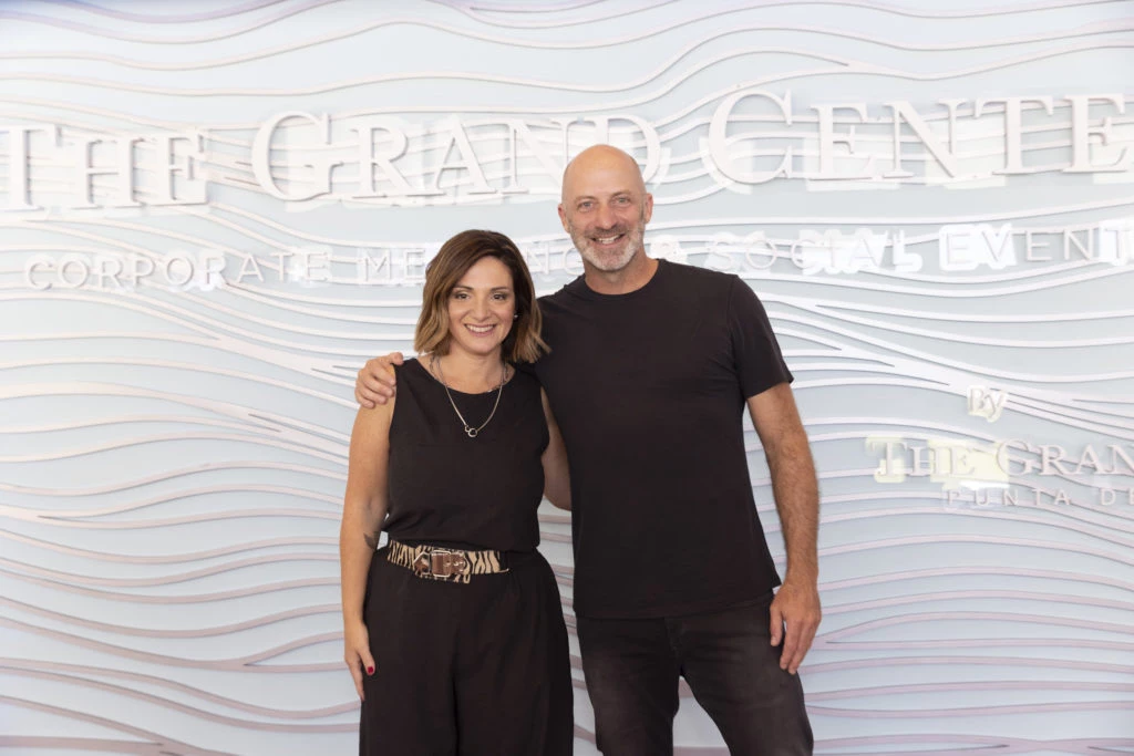 Martina Rua y Estanislao Bachrach en la apertura de The Grand Center