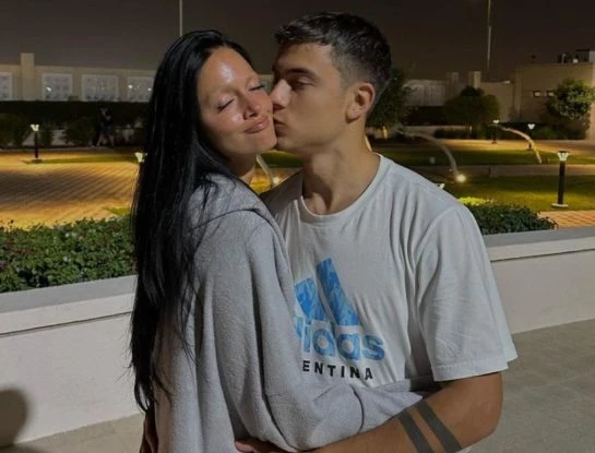 Oriana Sabatini se “tatuó” el rostro de Paulo Dybala, tras su debut en la Selección