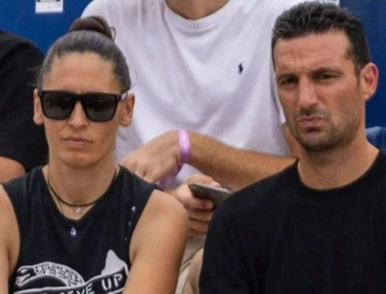 Tras ganar el Mundial, Lionel Scaloni mostró por primera vez a Elisa Montero, su esposa, en redes sociales