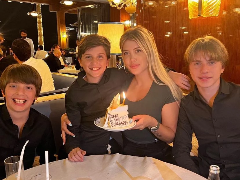 La sorpresa futbolera de Wanda Nara