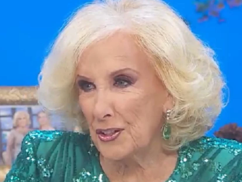 La emoción de Mirtha Legrand
