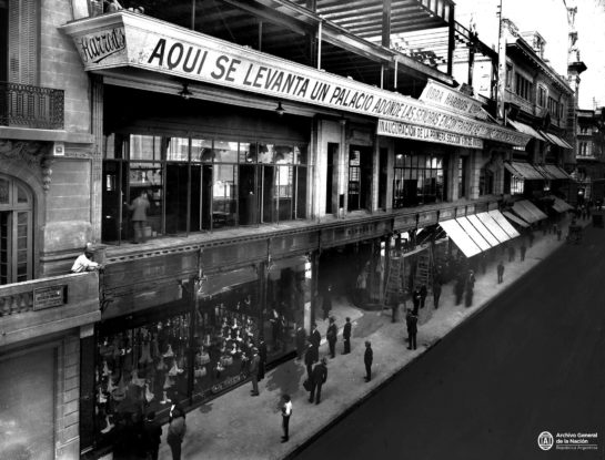 Navidad en Harrods y Gath & Chaves: los "shoppings" del ayer que existieron en Buenos Aires