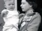 El particular motivo por el que no existen fotos de la reina Isabel II embarazada