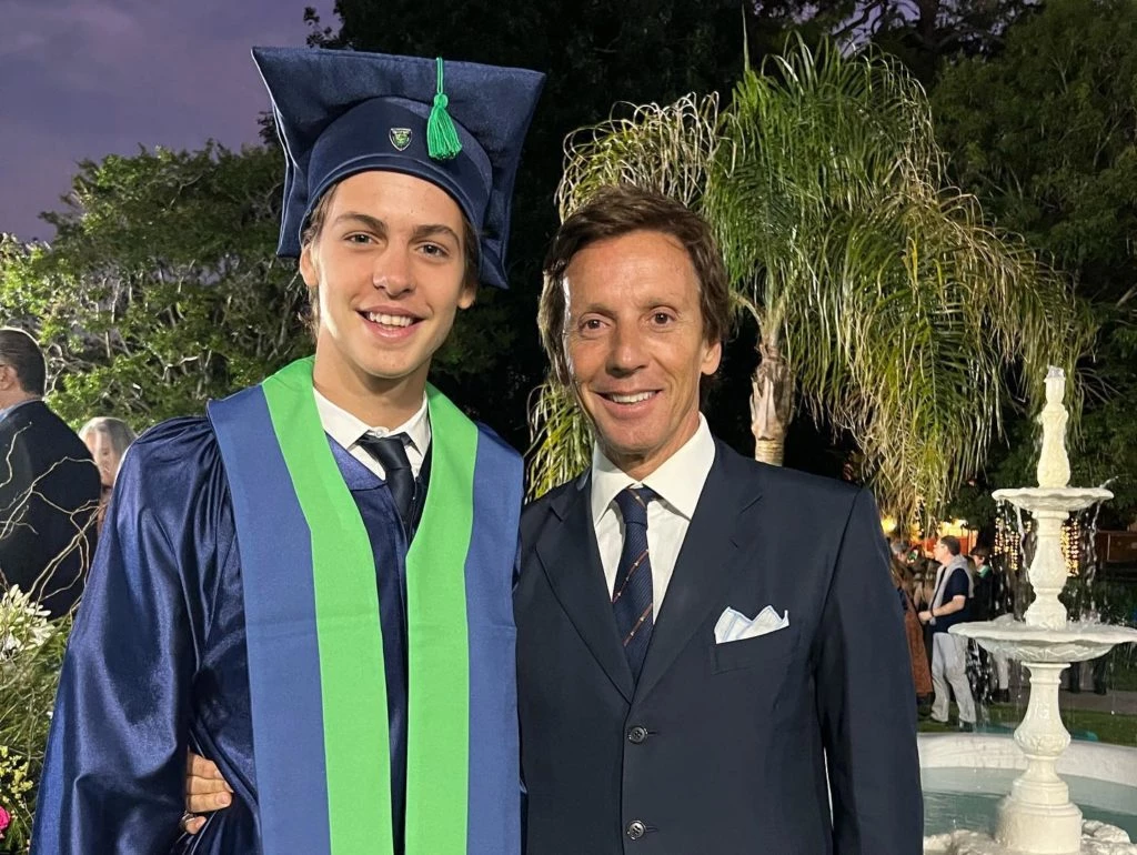 Las fotos del egreso de Benicio Gravier, el hijo de Valeria Mazza