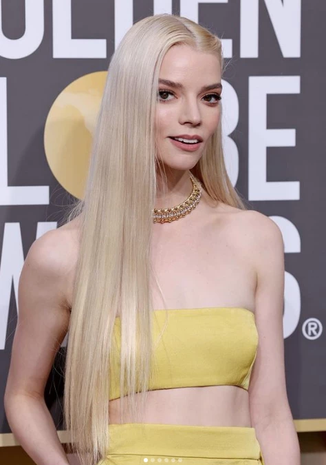Anya Taylor Joy en los Globos de Oro 2023